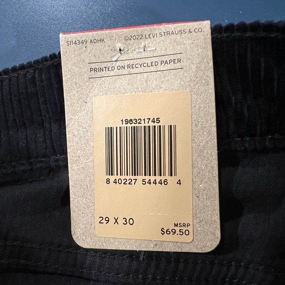 NWT LEVI’S 315 SHAPING BOOTCUT BLACK CORDUROY PANTS SIZE  29 X 30 - Picture 5 of 5
